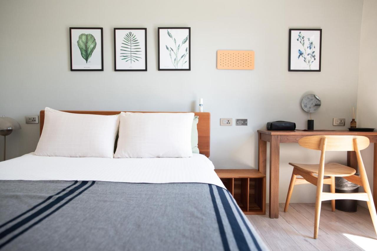 Boy Apartment -Adult Only Hualien Exterior foto