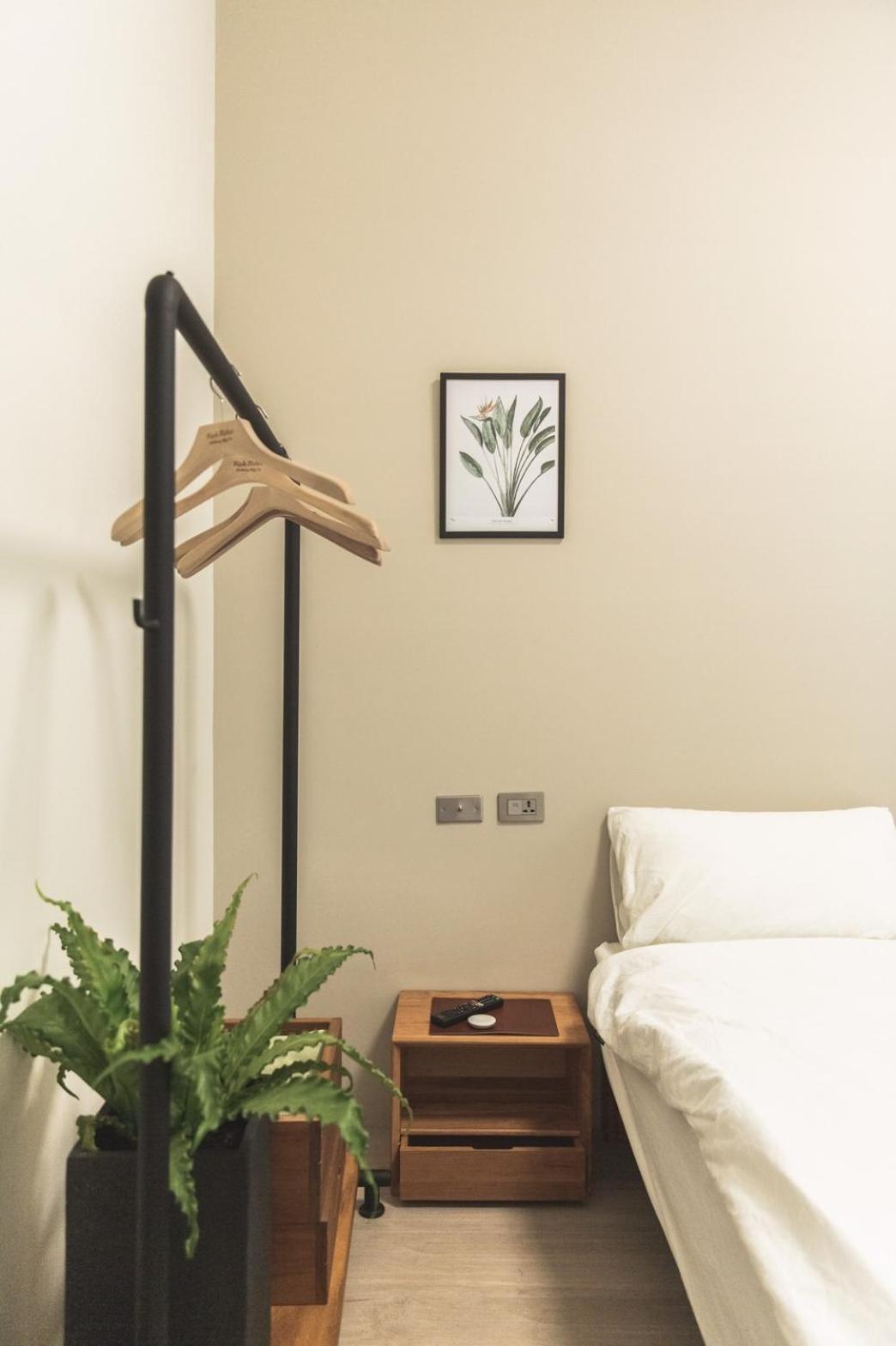 Boy Apartment -Adult Only Hualien Habitación foto